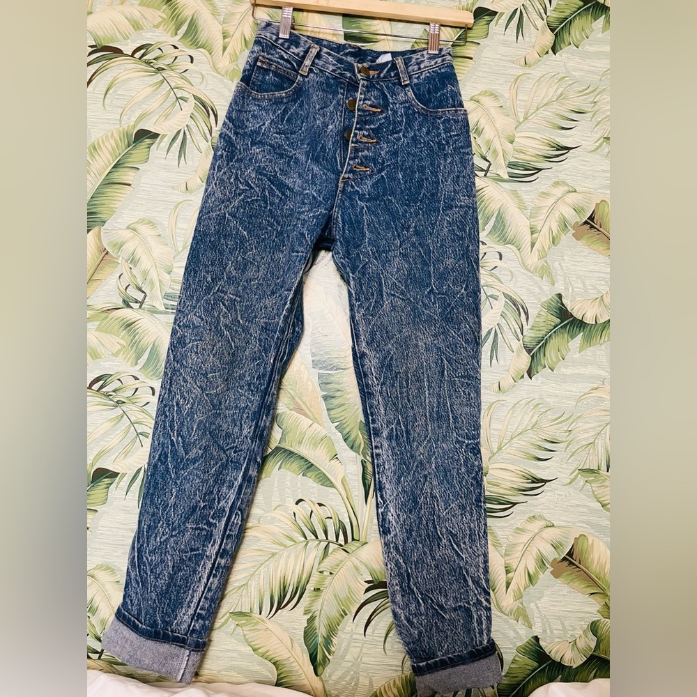 Vintage acid wash jeans